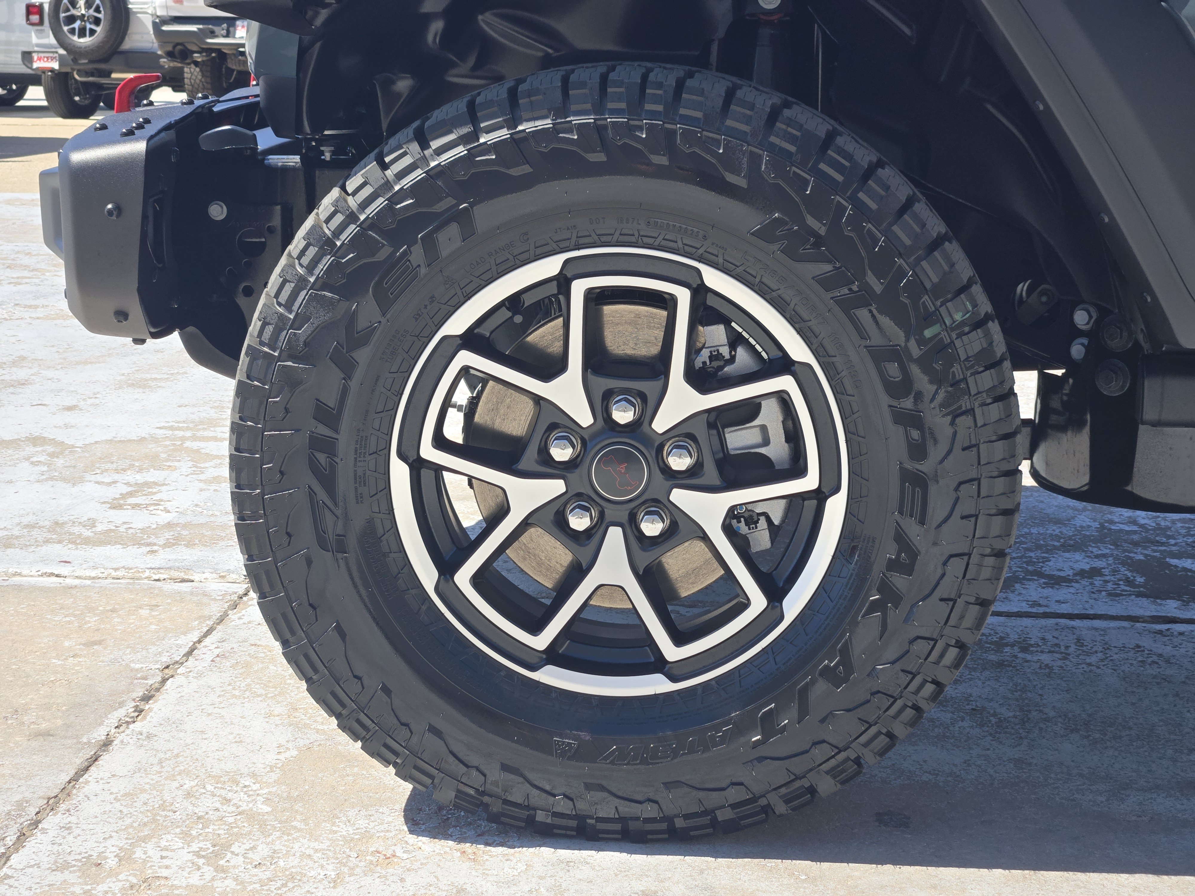 New 2026 Jeep Gladiator Rubicon w/ Steel Bumper Group AWD/4WD image 10