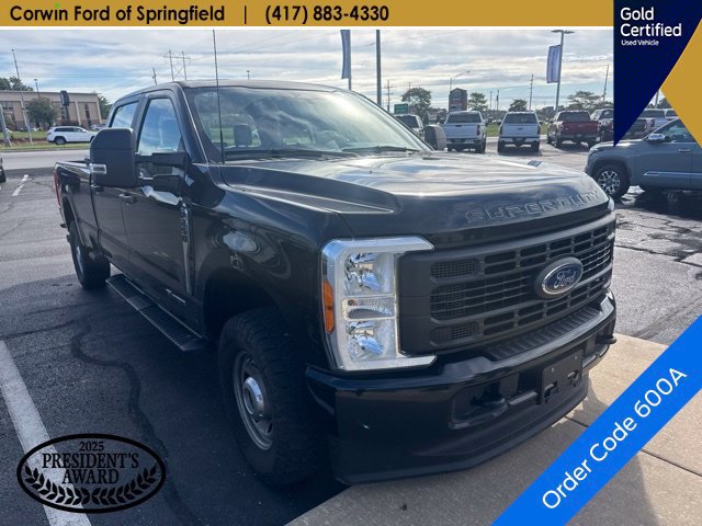 Used 2023 Ford F250 XL w/ F-250 >10K GVWR Package AWD/4WD image 4