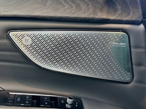 New 2025 Maserati Grecale Modena image 26