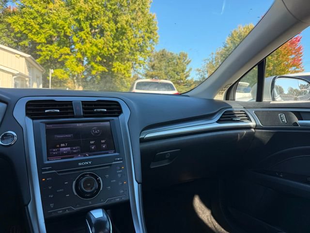 Used 2013 Ford Fusion Titanium AWD/4WD image 10