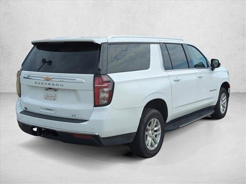 Used 2021 Chevrolet Suburban LT RWD image 5