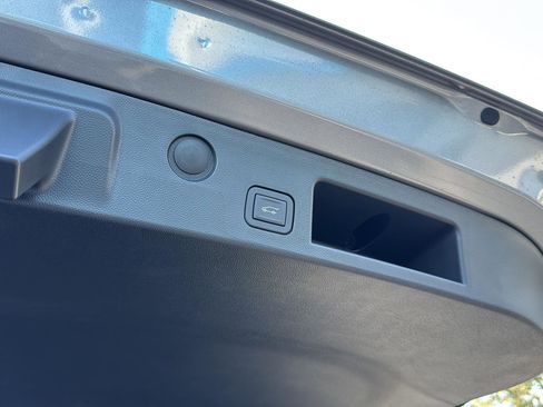 New 2026 Chevrolet Equinox LT w/ Convenience Package II image 31