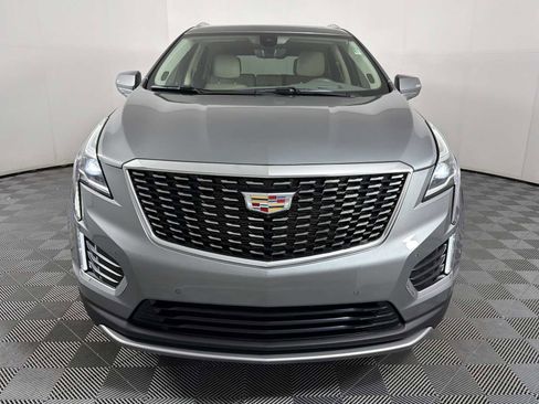 Used 2024 Cadillac XT5 Premium Luxury w/ Technology Package image 2