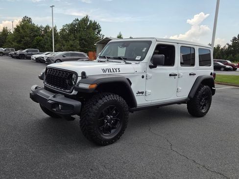 Used 2024 Jeep Wrangler Sport AWD/4WD image 3