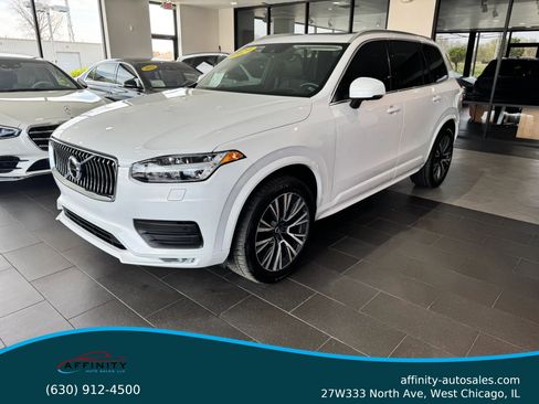Used 2020 Volvo XC90 T6 Momentum image 1