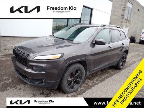 Used 2018 Jeep Cherokee Limited w/ High Altitude Package AWD/4WD image 1