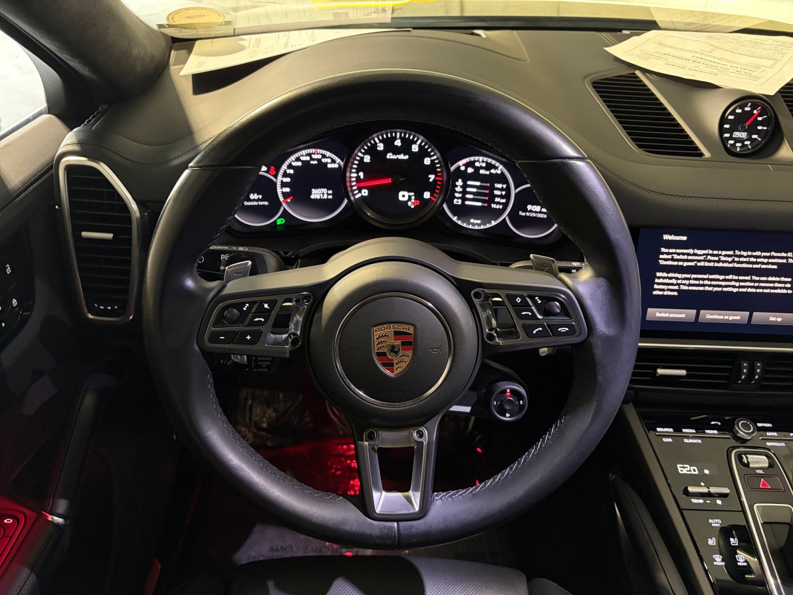 Certified 2023 Porsche Cayenne Turbo AWD/4WD image 36