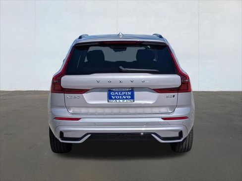 New 2026 Volvo XC60 B5 Ultra w/ Climate Package AWD/4WD image 5