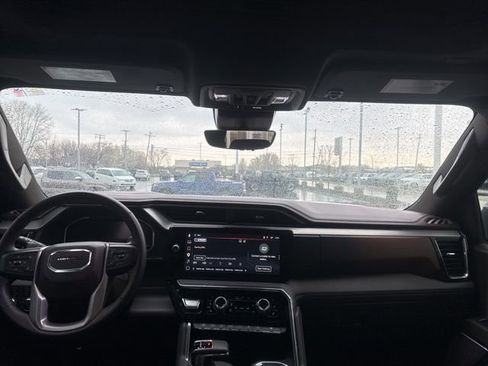 Used 2024 GMC Sierra 1500 Denali w/ Technology Package image 15