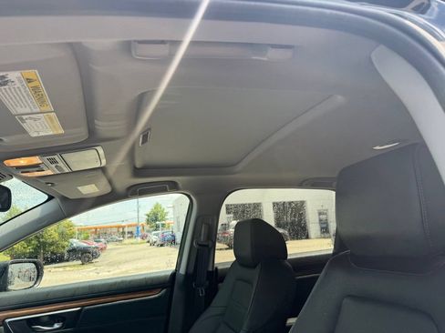 Used 2019 Honda CR-V Touring image 8
