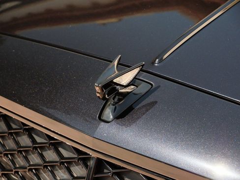 New 2025 Bentley Flying Spur Plug-In Hybrid image 11