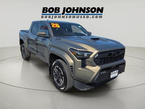 Used 2026 Toyota Tacoma TRD Sport w/ TRD Sport Upgrade Package AWD/4WD image 1