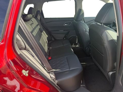New 2026 Nissan Rogue Platinum AWD/4WD image 9