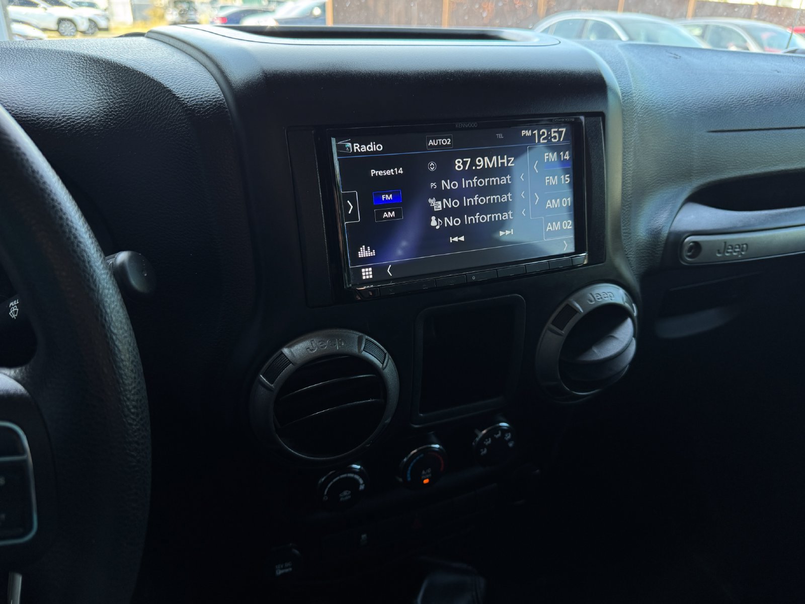 Used 2015 Jeep Wrangler Unlimited Sport AWD/4WD image 21