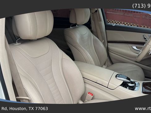 Used 2019 Mercedes-Benz S 560 Sedan image 43