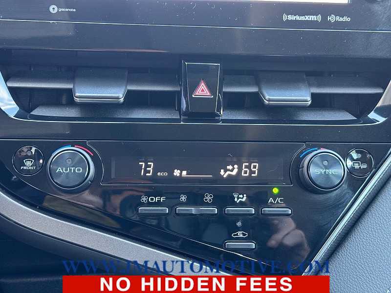 Used 2022 Toyota Camry XSE FWD image 35