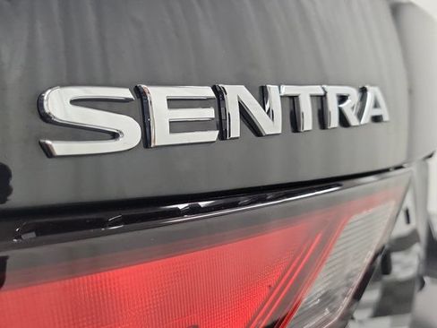 Certified 2023 Nissan Sentra S FWD image 9
