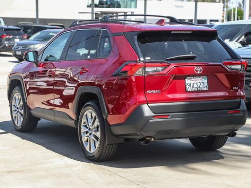 Certified 2025 Toyota RAV4 XLE Premium FWD image 8