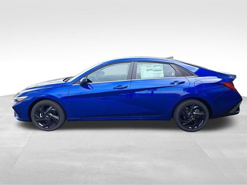 New 2026 Hyundai Elantra SEL Sport Premium w/ Cargo Package FWD image 2