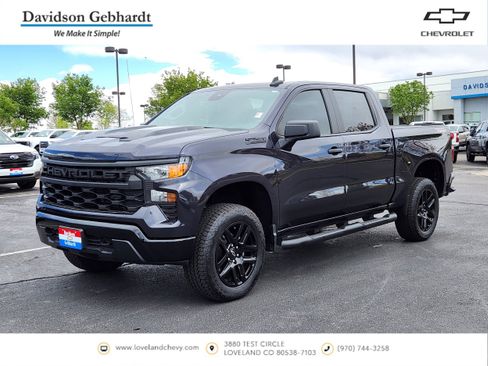 Used 2024 Chevrolet Silverado 1500 Custom Trail Boss w/ Turbomax Blackout Package AWD/4WD image 1