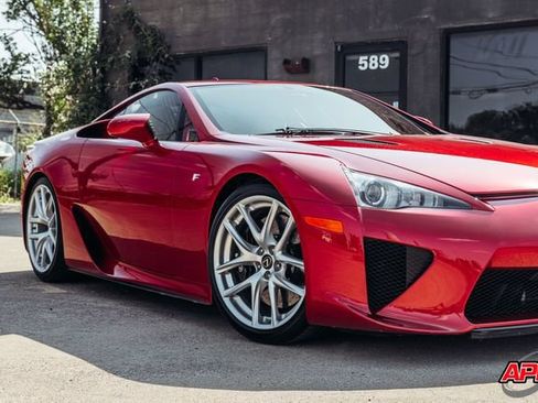 Used 2012 Lexus LFA RWD image 56
