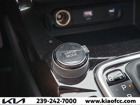 New 2026 Kia Seltos EX FWD image 31