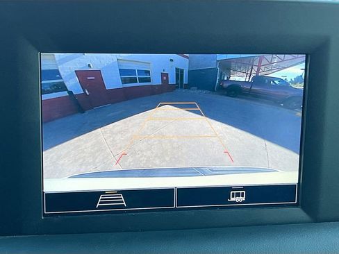 Used 2023 Chevrolet Suburban LS AWD/4WD image 14