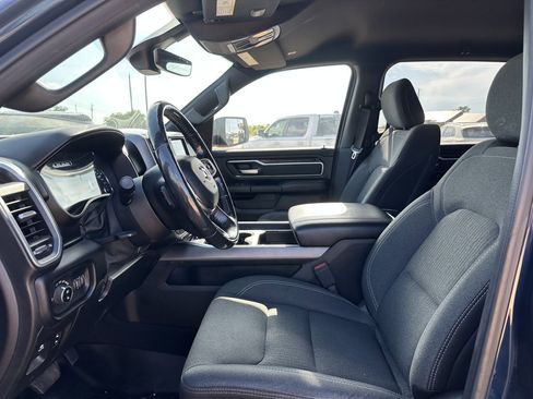 Used 2019 RAM 1500 Big Horn AWD/4WD image 18