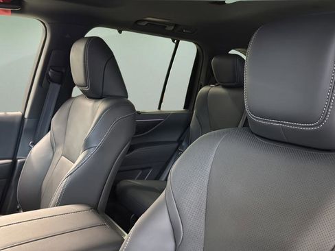 New 2025 Lexus LX 700h Luxury image 10