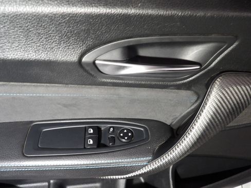 Used 2017 BMW M2 image 11