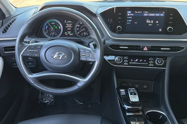 Used 2021 Hyundai Sonata SEL FWD image 17