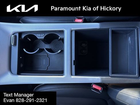 Used 2023 Hyundai Palisade Calligraphy image 24