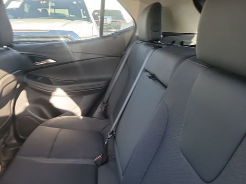Used 2023 Buick Encore GX Select w/ Sport Touring Package image 19
