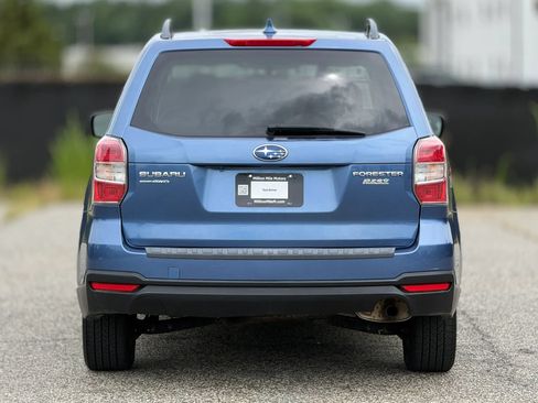 Used 2016 Subaru Forester 2.5i Premium w/ All-Weather Package AWD/4WD image 4