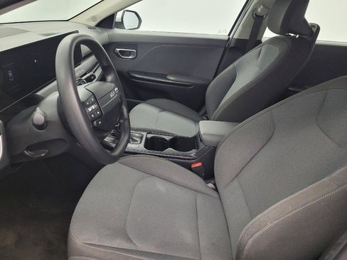 Used 2025 Kia K4 FWD image 17