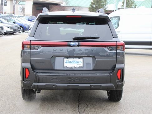 Used 2026 Subaru Outback Premium image 5