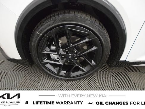 New 2025 Kia K4 GT-Line Turbo image 21