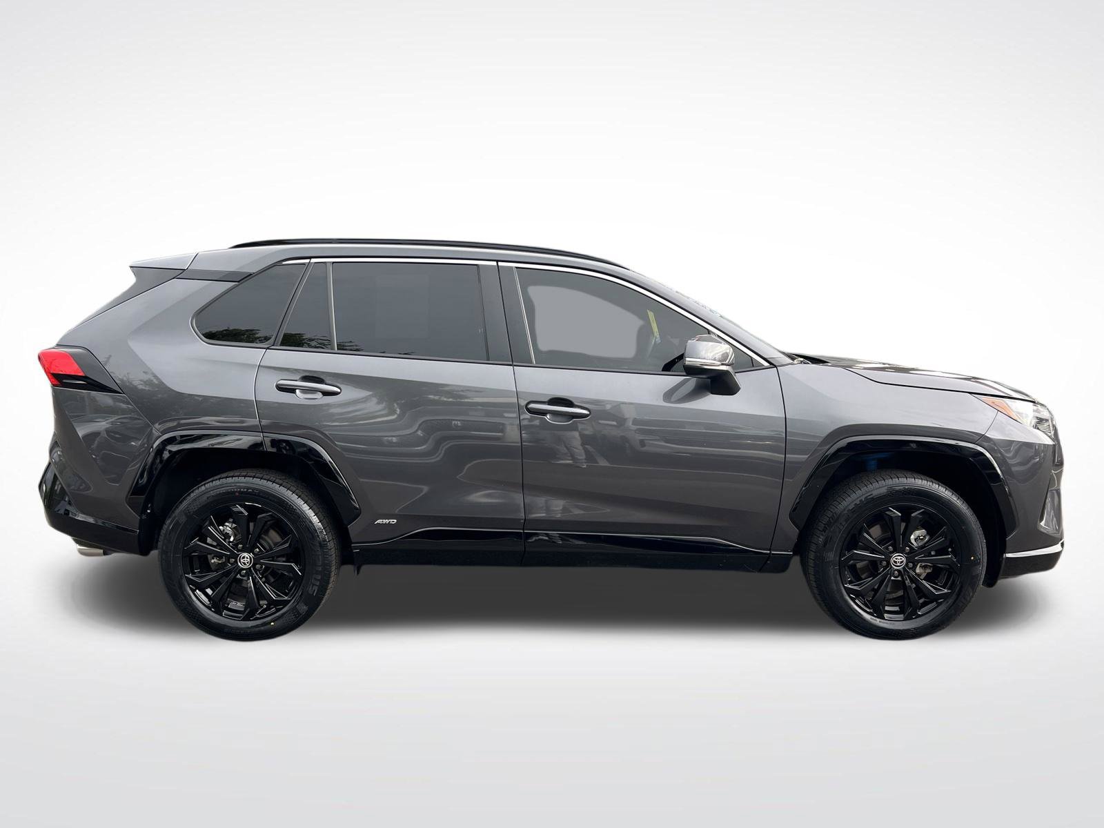 Used 2025 Toyota RAV4 SE AWD/4WD image 8