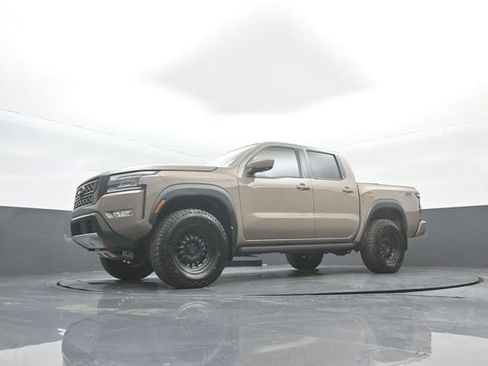 Used 2022 Nissan Frontier PRO-4X AWD/4WD image 35