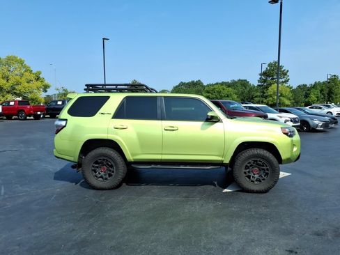 Used 2022 Toyota 4Runner TRD Pro AWD/4WD image 2