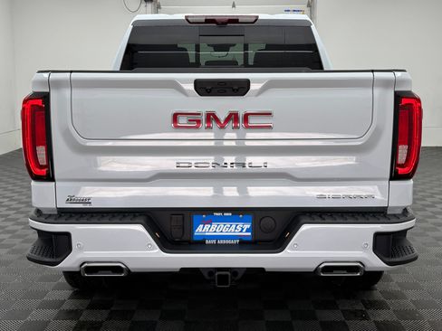 New 2026 GMC Sierra 1500 Denali w/ Denali Reserve Package AWD/4WD image 11