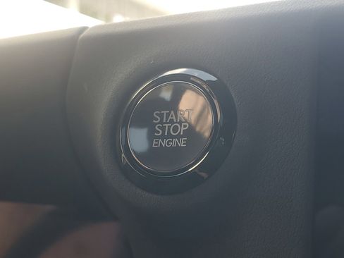 Used 2024 Lexus GX 550 image 32