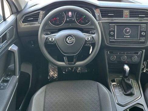 Used 2020 Volkswagen Tiguan S FWD image 13