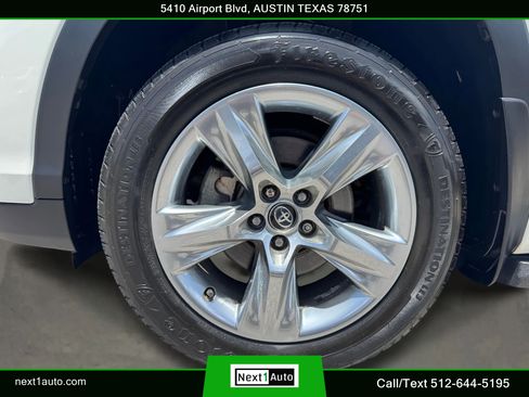 Used 2018 Toyota Highlander Limited FWD image 39