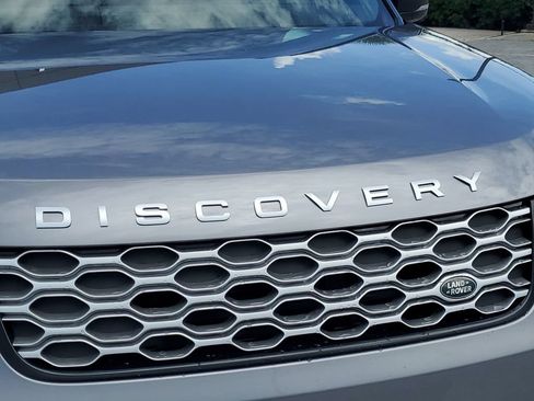 New 2025 Land Rover Discovery S AWD/4WD image 10