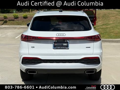 Used 2025 Audi Q5 Premium AWD/4WD image 12