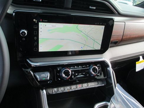 New 2026 GMC Sierra 2500 Denali Ultimate image 21