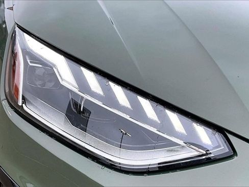 Used 2023 Audi A4 2.0T Premium Plus w/ Premium Plus Package image 31