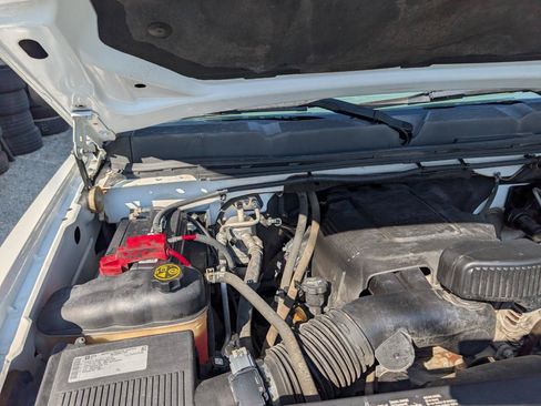 Used 2013 Chevrolet Silverado 2500 W/T RWD image 21