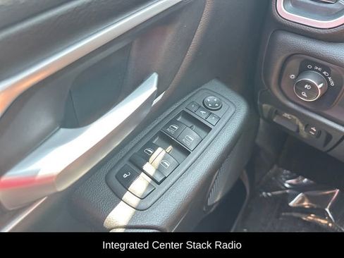 Used 2023 RAM 1500 Big Horn AWD/4WD image 18